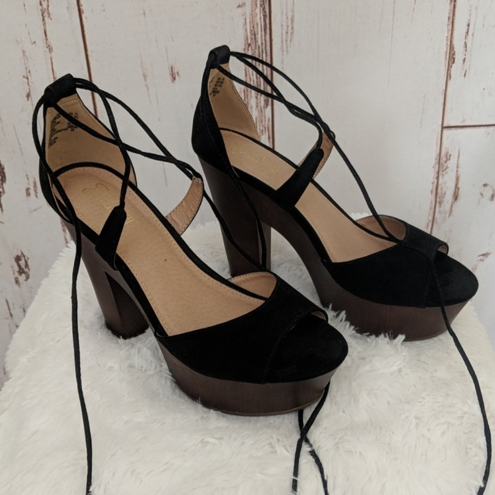 Black Platform Lace Up Heels